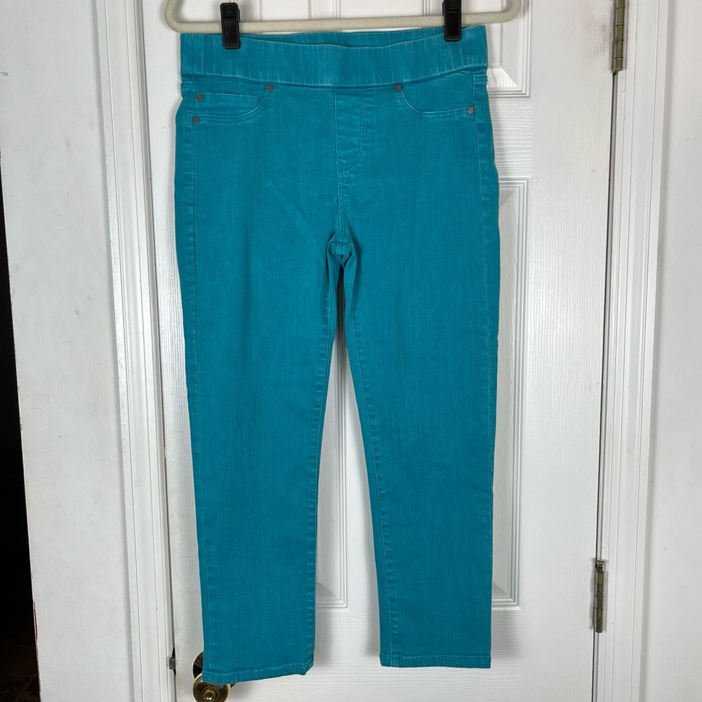 Liverpool Lake Blue Denim Pull On Capri Jegging Jeans